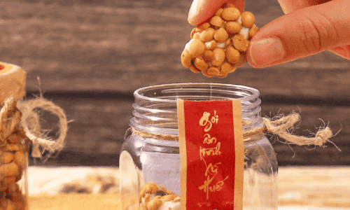 Kẹo Đậu Nành Huế: Thức Quà Ngọt Ngào Giữ Chân Người Lữ Khách