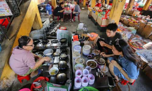 Lạc bước giữa chợ làng Chuồn: Góc quê thanh bình ít ai biết đến