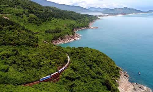 Hành Trình Tuyệt Vời Trên Chuyến Tàu Di Sản Huế - Đà Nẵng