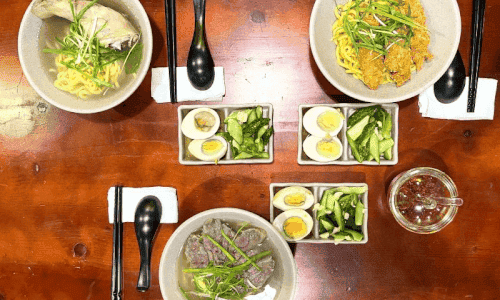 KHÔNG GIAN XINH, ĐỒ ĂN NGON, GIÁ DỄ CHỊU – TIỆM MÌ XẮT CÓ ĐỦ TẤT CẢ