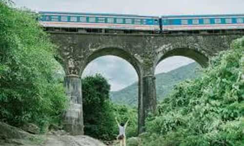 Lạc Bước Vào Ga Hải Vân Bắc, Chạm Vào Vẻ Đẹp Hoài Niệm