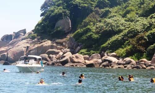 Lặn Biển Ngắm San Hô: Trải Nghiệm Khó Quên Tại Sơn Chà