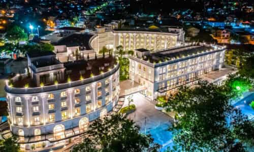 Silk Path Grand Hue Hotel – Nơi Giao Thoa Giữa Cổ Điển Và Hiện Đại