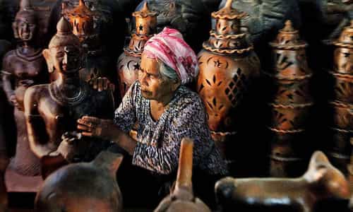Bàu Trúc – Hồn Gốm Nghìn Năm Giữa Miền Đất Nắng Gió
