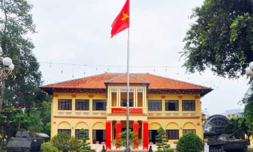 Chạm Vào Ký Ức Xưa Bên Bờ Sông Tiền Tại Bảo Tàng Vĩnh Long