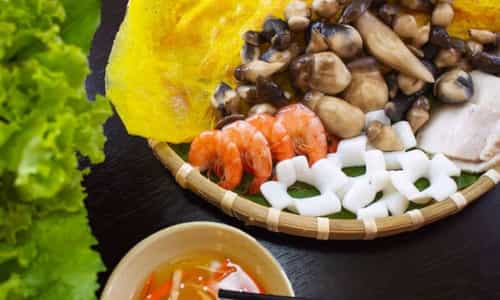 Bánh Xèo Ốc Gạo Vĩnh Long: Mỹ Vị Giòn Tan Từ Phù Sa Sông Tiền