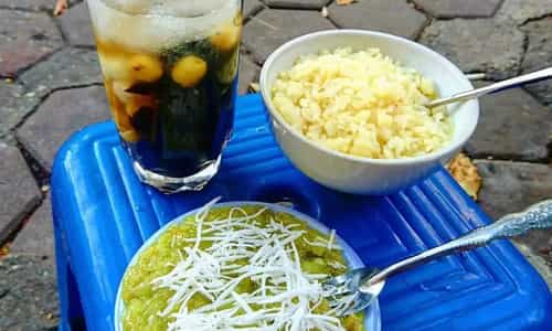 Chè Mười Sáu:河内市中心那家远近闻名的传统甜品店