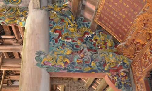 Đền Đông Hội: Dấu Ấn Nghệ Thuật Chạm Khắc Đá Thời Nguyễn