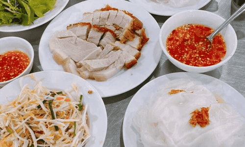 Cầm 30K Ăn No Nê Tại Mệ Bừ: Trải Nghiệm Ẩm Thực Bình Dân Cực Chất Lượng
