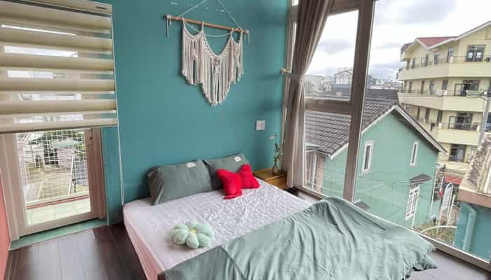 DOUBLE ROOM WITH BALCONY