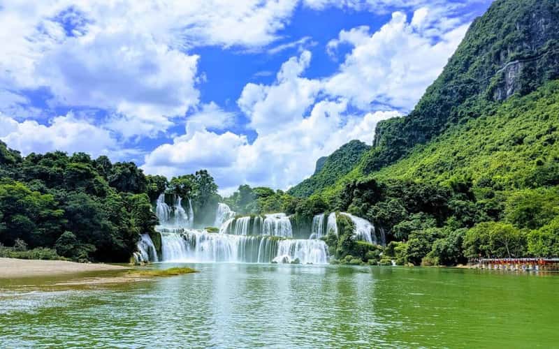 Điểm đến Cao Bằng: Về với chốn “bồng lai tiên cảnh” nơi hạ giới