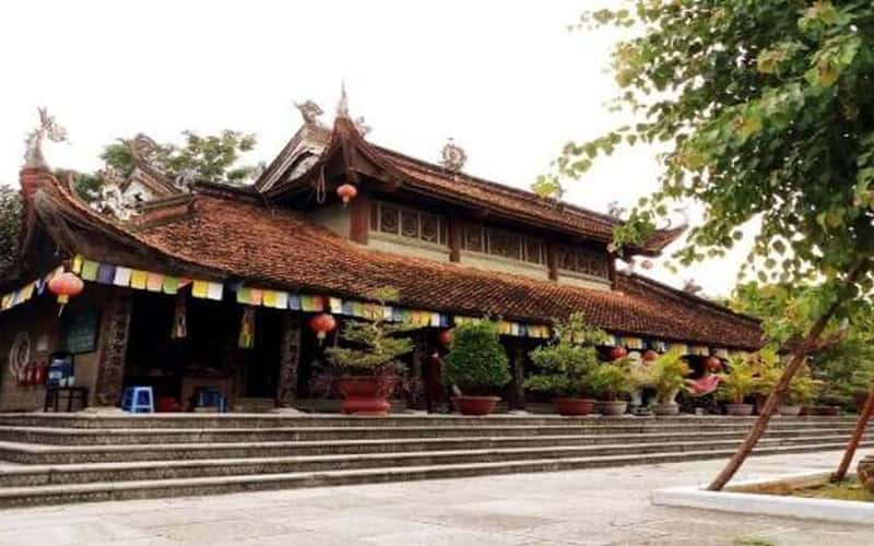 游览戴碧塔 - 古代山南著名的古迹