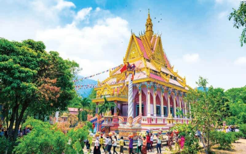 Chiêm ngưỡng ngôi chùa Kà Ốt của đồng bào Khmer ở Tây Ninh