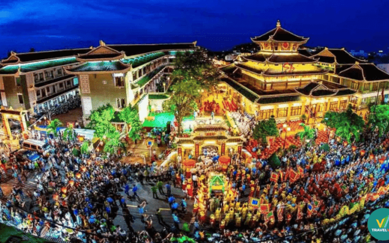 Những lễ hội nổi tiếng ở Việt Nam thu hút khách du lịch