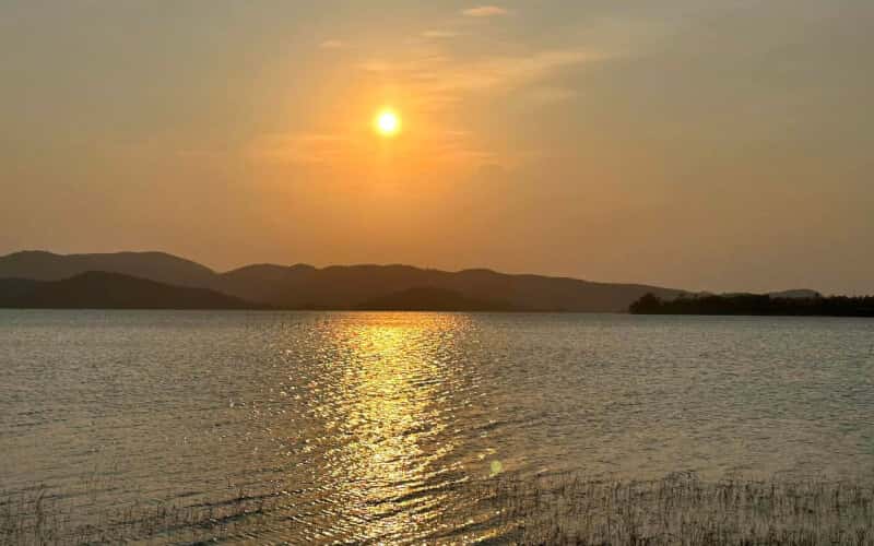 Hoàng hôn ảo diệu trên miền đất Quảng Ngãi