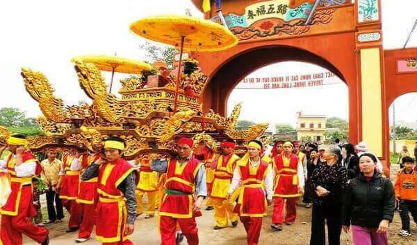 ROYAL TEN TEMPLE FESTIVAL