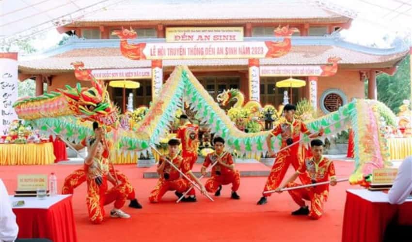 アンシン寺院の伝統的な祭り