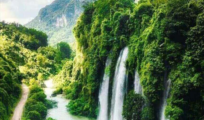 Falling Rain Waterfall