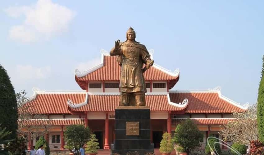 꽝쯩 박물관