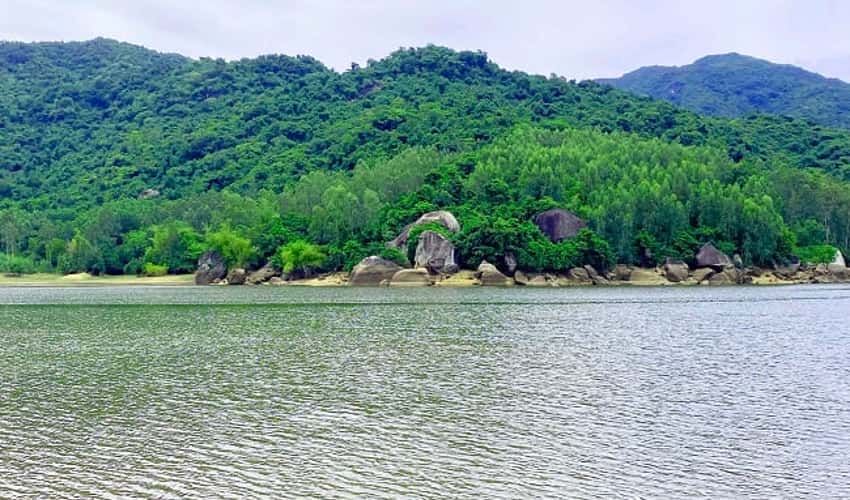 Hồ Hóc Nhạn