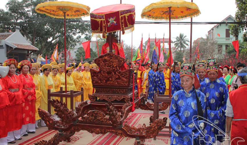 Lễ hội đình Phú Gia