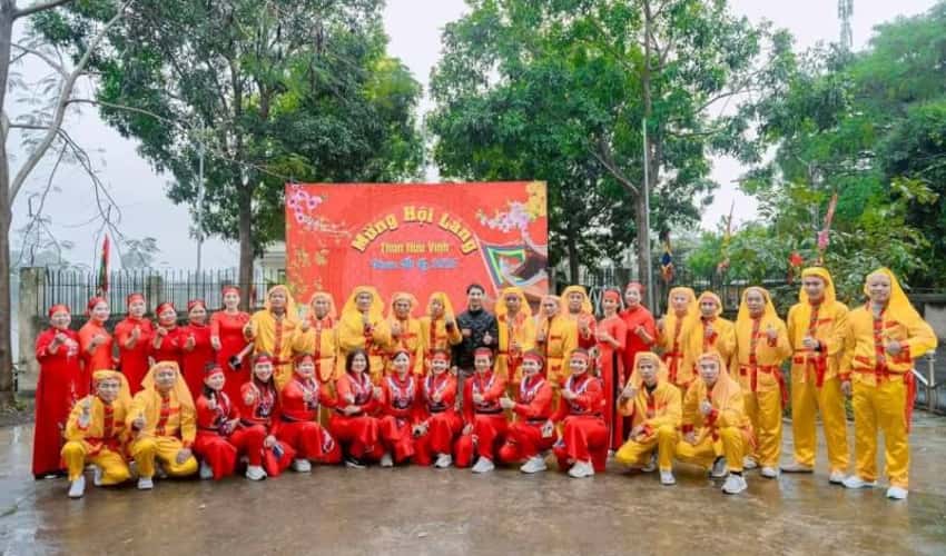Lễ hội đền Đức Thánh Cả