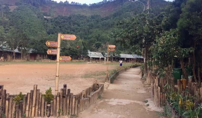 Làng du lịch cộng đồng Ta Lang
