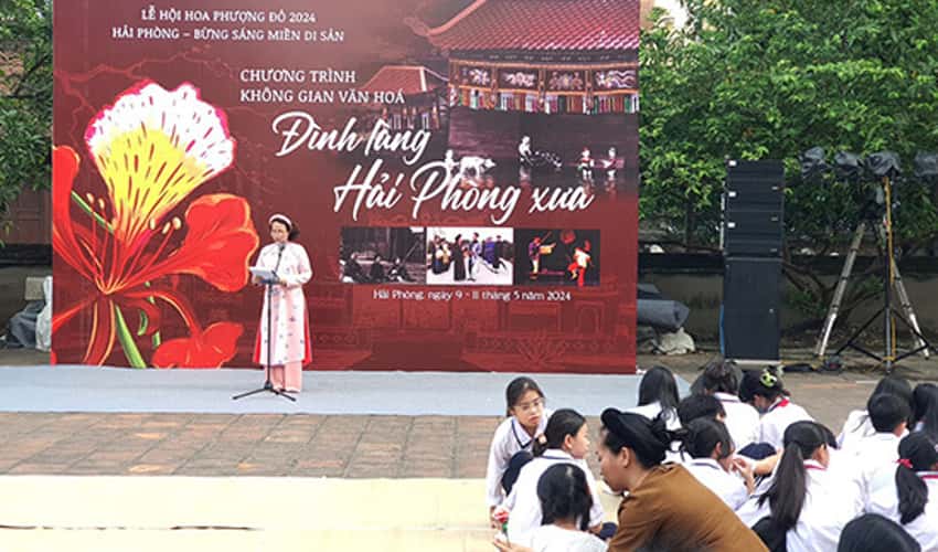 Lễ hội đình Nhân Mục và miếu Cựu Điện