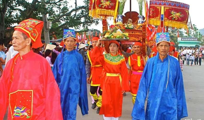 Lễ hội Hoa Lư