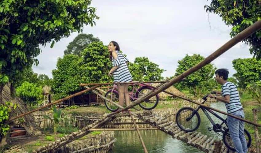 Tứ Phương Thất Đảo