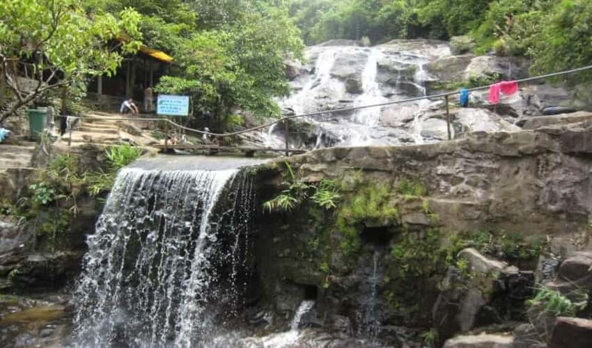 Thác Nhị Hồ