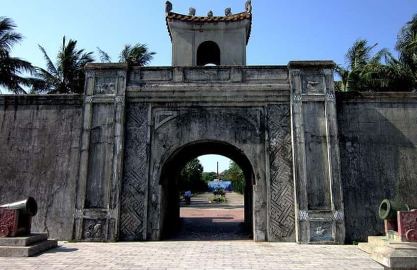 Di Tích Thành Tân Sở
