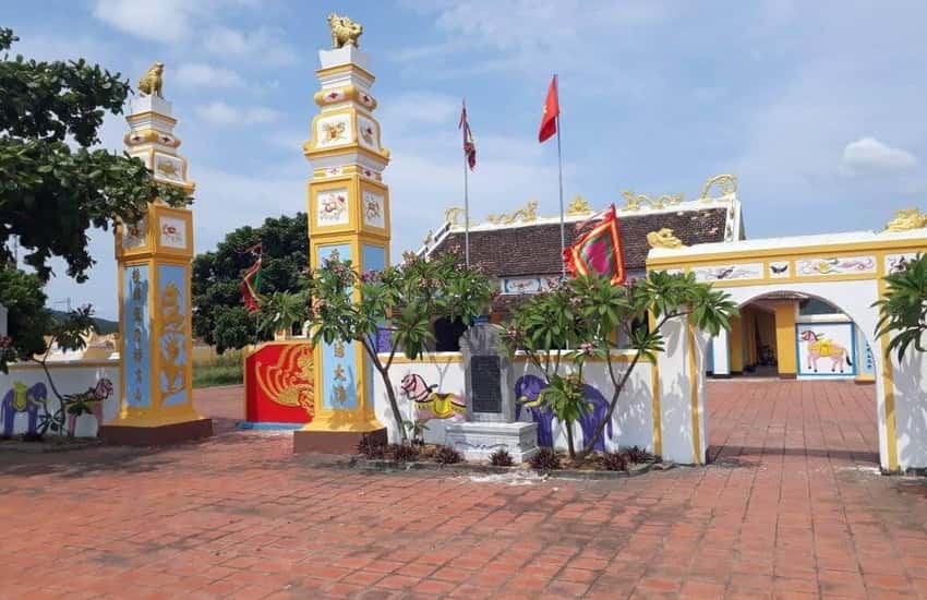 Di tích đình làng Minh Lệ Quảng Bình