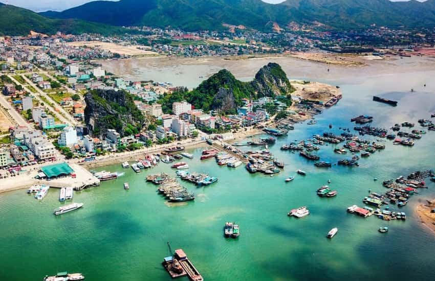 반돈(Van Don) 상업 항구 유물
