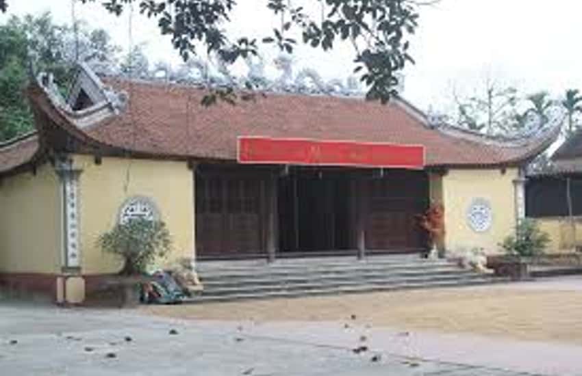 NHAN TRUNG보다 의사의 사원