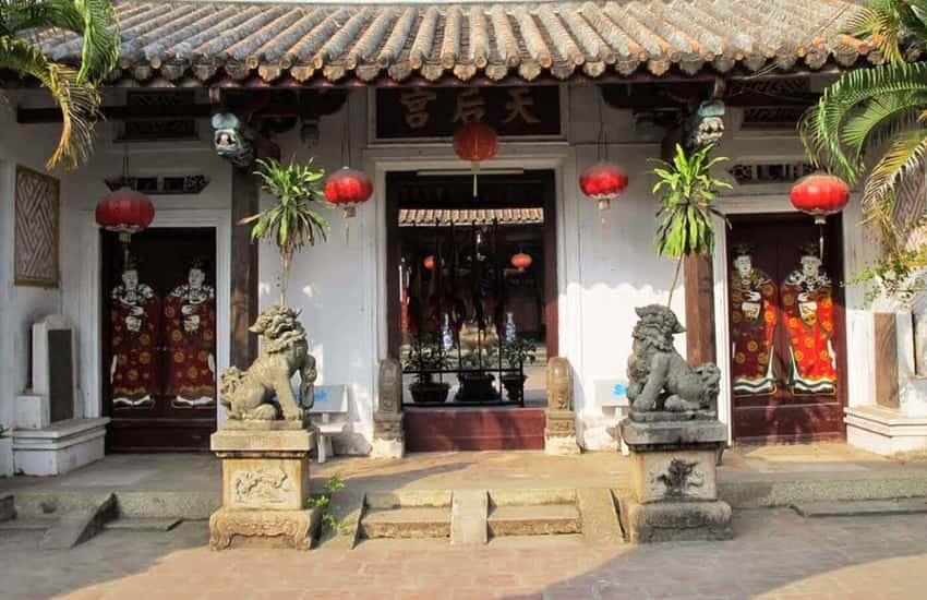 티엔하우 사원(상부 사원)