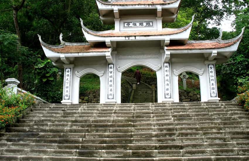 Au Co Mother Goddess Temple