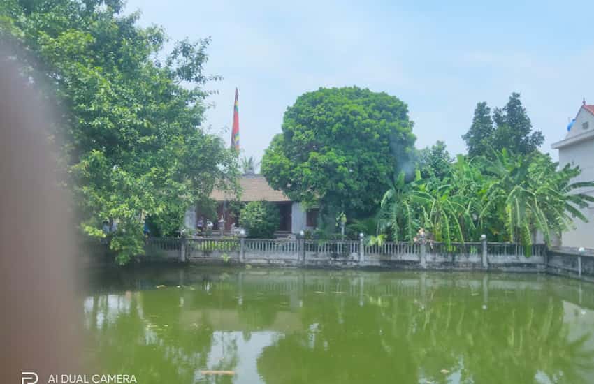 共同住宅 - マオ・シュエン村の寺院