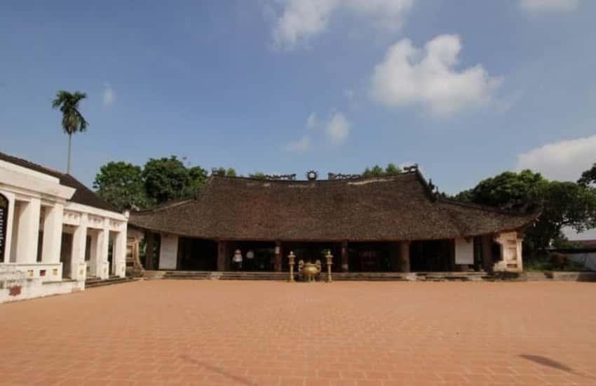 Dao Xa communal house