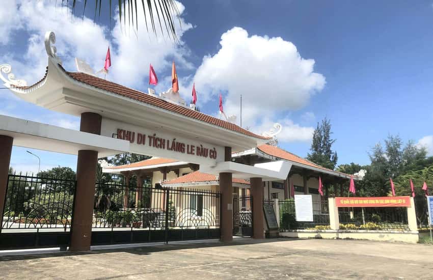 Khu di tích Láng Le Bàu Cò