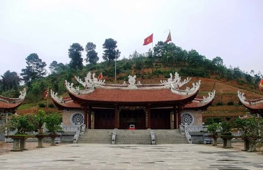 Au Co Mother Goddess Temple