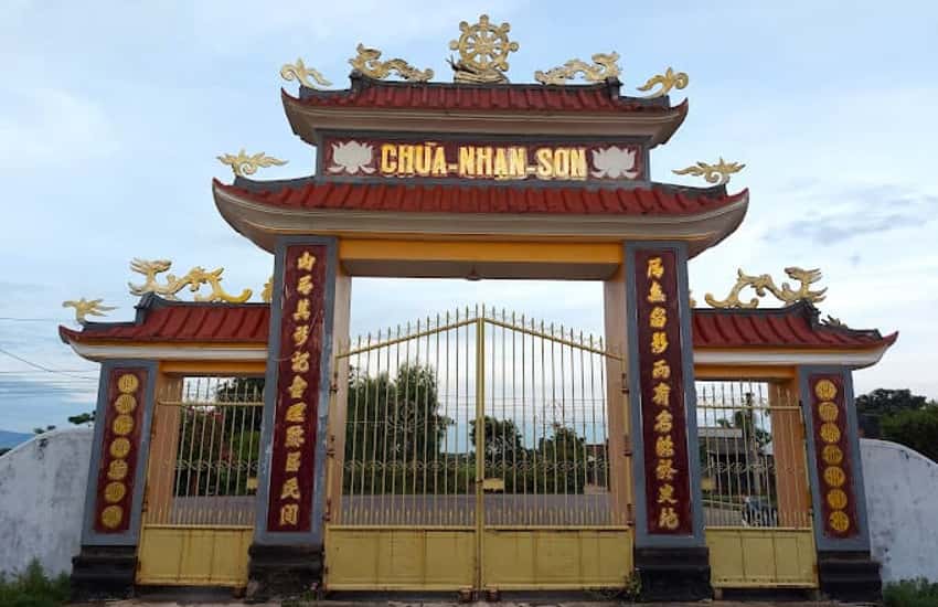 Nhan Son Pagoda