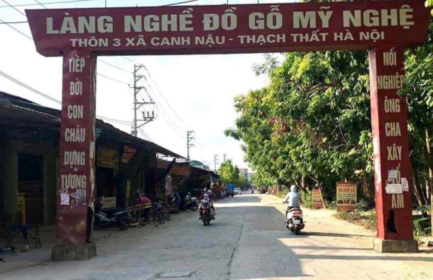 Canh Nau Communal House