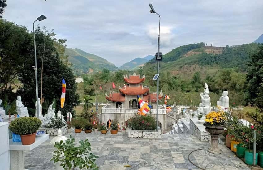 Chùa Tháp Hắc Y