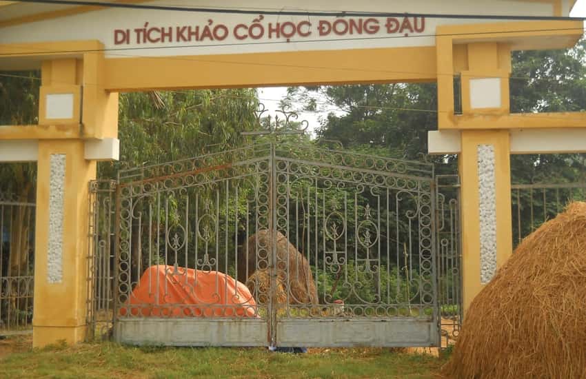 Di tích khảo cổ học Đồng Đậu