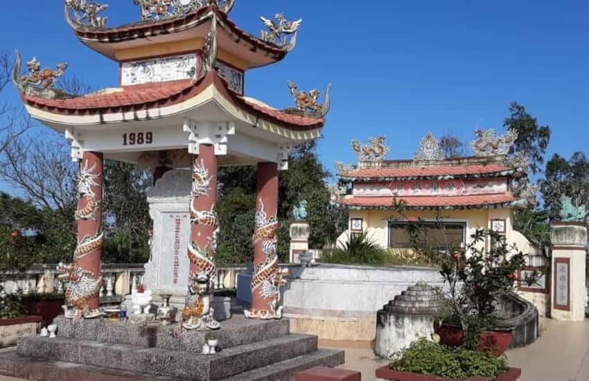 Tomb of Pham Phu Thu