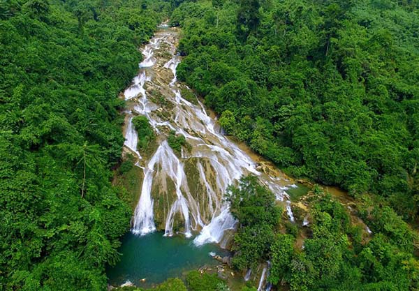 Thác Khuôn Tát
