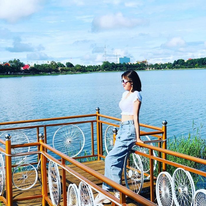 Hồ Tây Đắk Mil