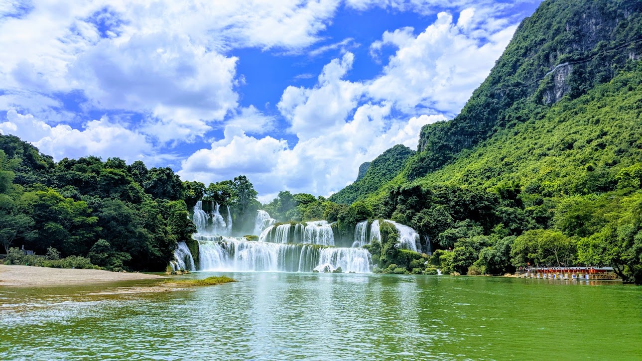 Điểm đến Cao Bằng: Về với chốn “bồng lai tiên cảnh” nơi hạ giới