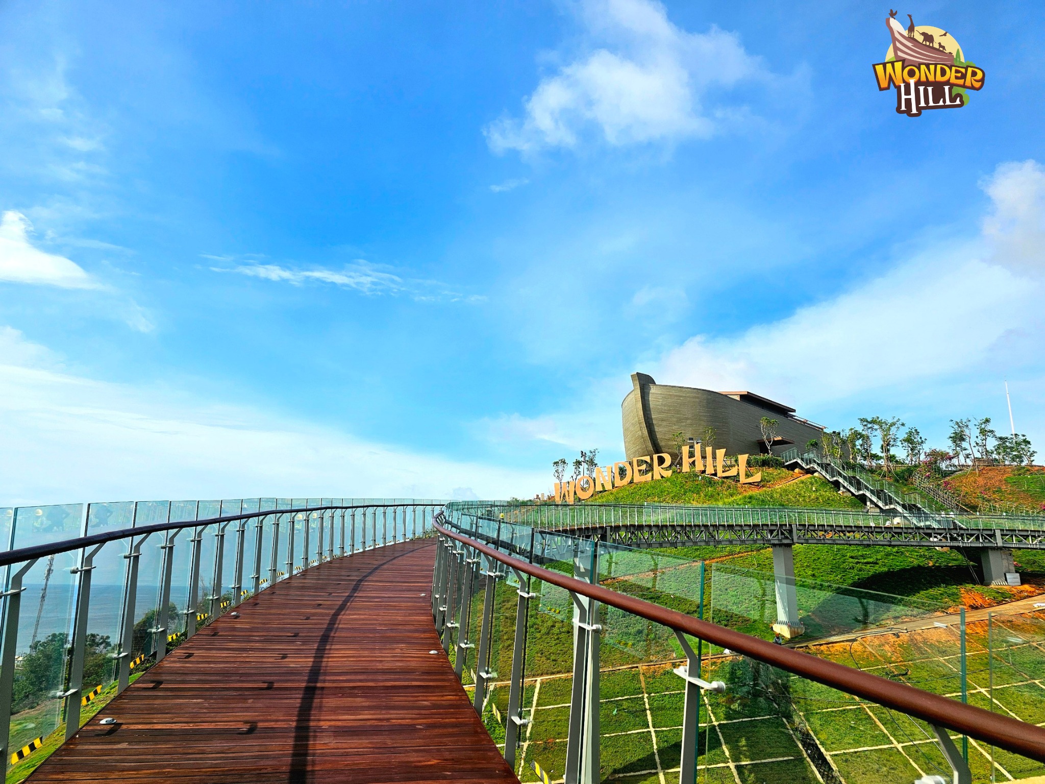 Vé Wonder Hill - Đồi Kỳ quan Phan Thiết